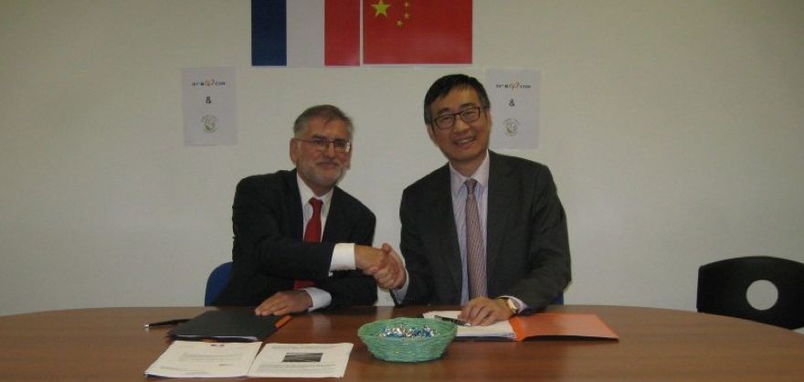 Signature de l'accord entre Inovia et CGN. © Sud-Ouest/M. M.