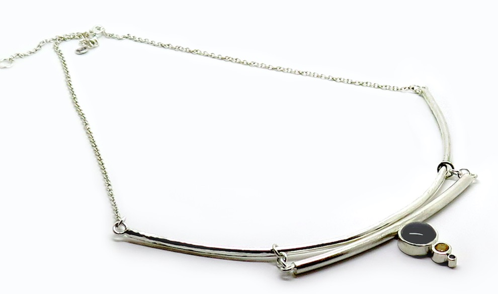 Collier pierres précieuses et argent, fabriqué en France par Philomène Thebault.