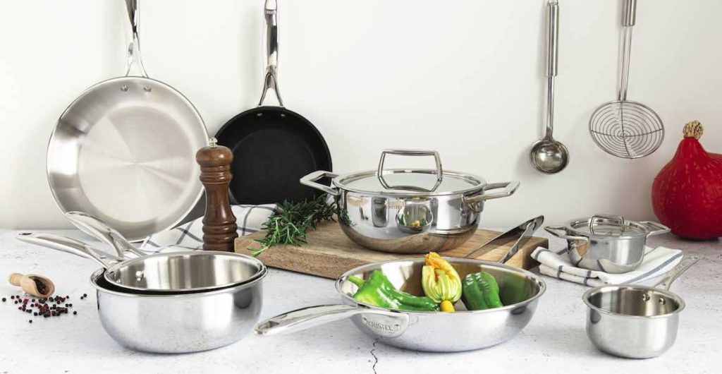 Gamme Castel Pro de chez Cristel : ustensiles de cuisine haut de gamme, professionnels et made in France.