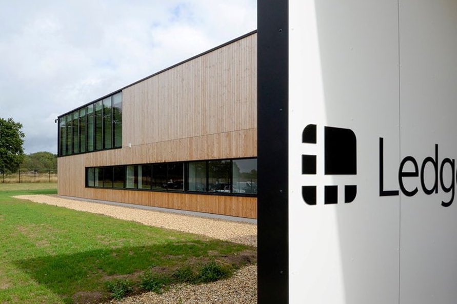 Site de production de Ledger à Vierzon.