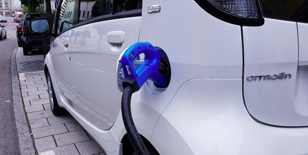 Voiture électrique Citroên.