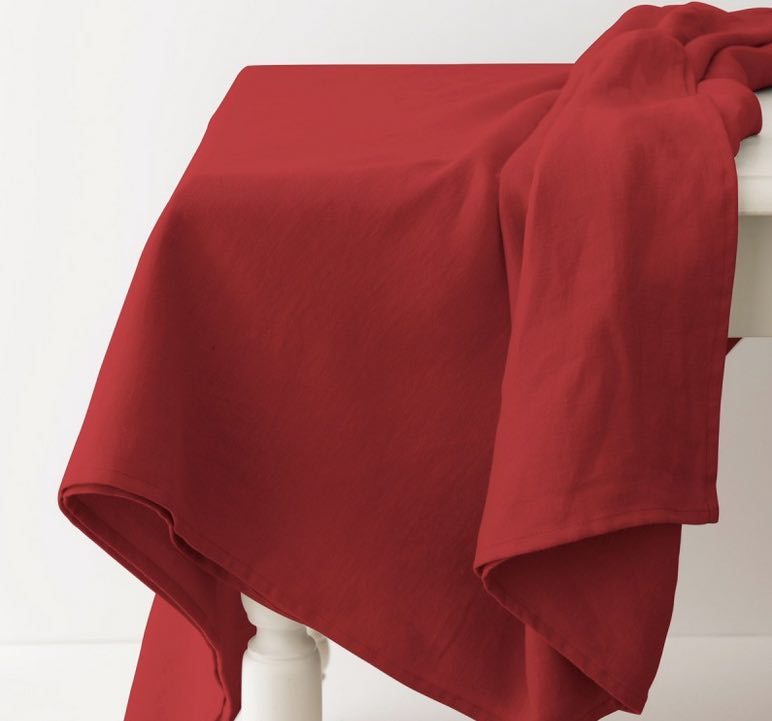 Nappe en lin fabriquée en France, par Landmade.