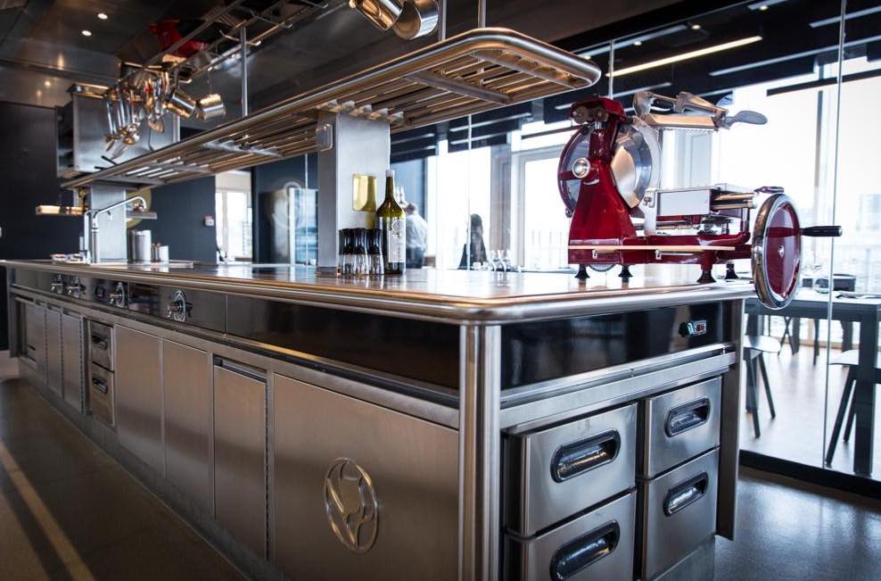 Cuisine professionnelle équipée par Rosinox. Du matériel 100% made in France.